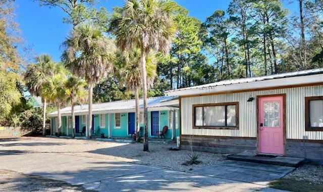 The Panacea Motel Dış mekan fotoğraf